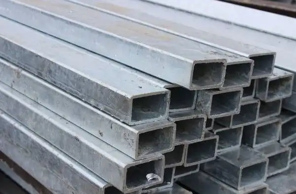 <span style="font-weight: bold;">Țeavă rectangulară </span>